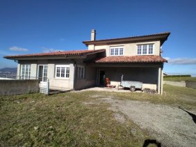 Casa en Venta en FARO DE ARRIBA Oviedo, Asturias